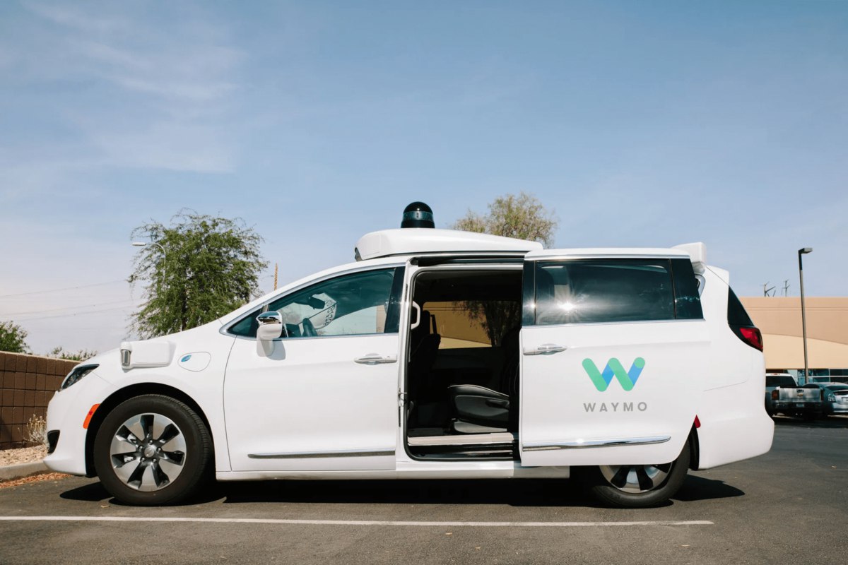Waymo ищет инвестиции на $15 млрд при оценке в $100 млрд